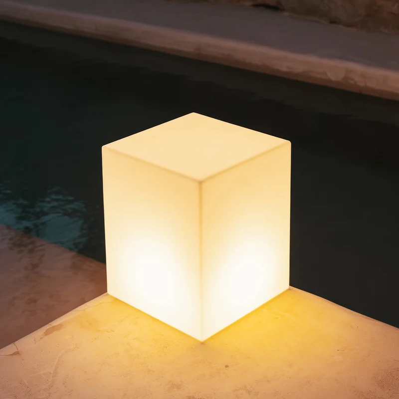 LEUCHTWÜRFEL CUBY (MEHRERE GRÖSSEN)