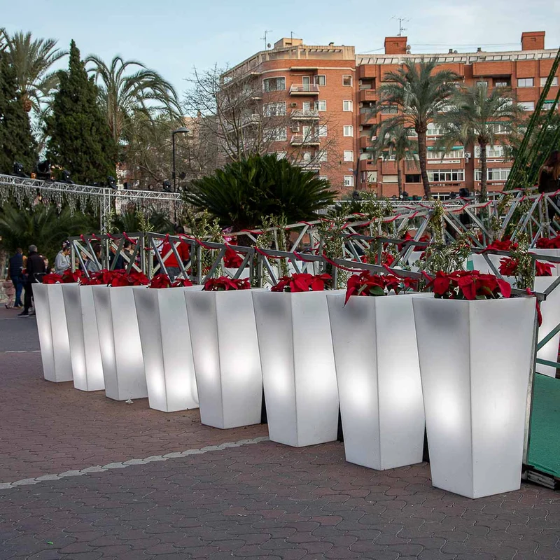 BLUMENKASTEN QUADRATISCH MIT LICHT MELISA 50