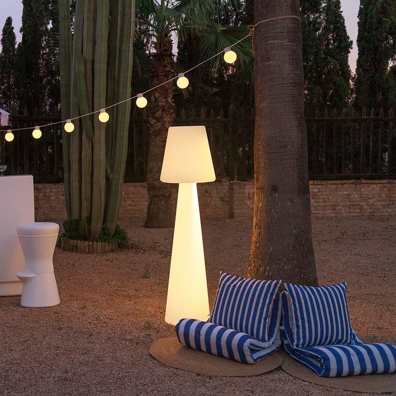 Lola 165 Stehlampe