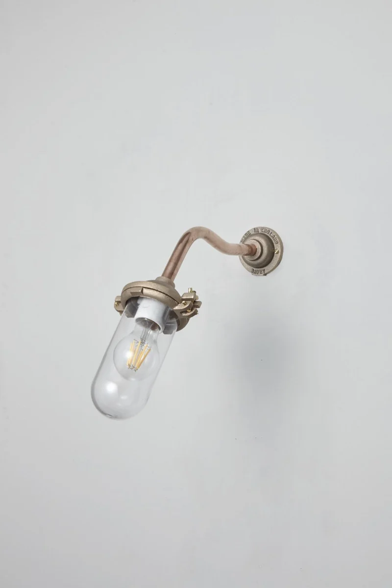 Exterior Bracket Light, Canted, 7684