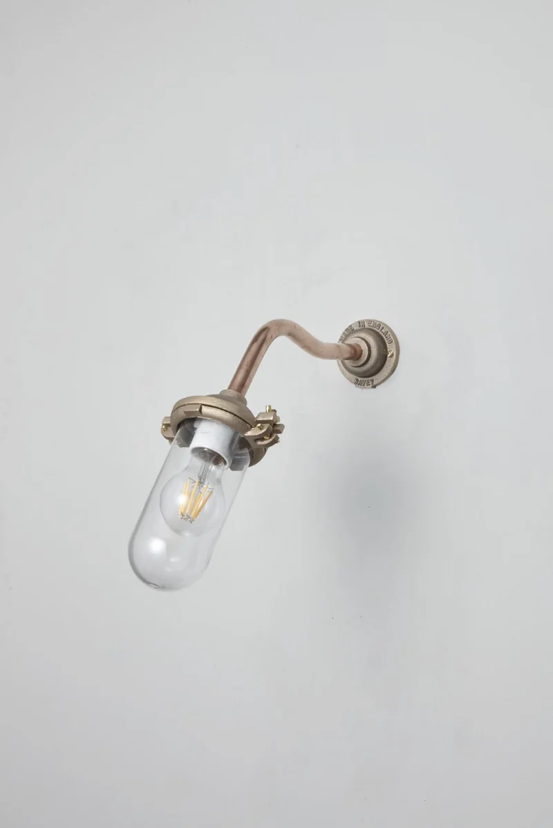 Exterior Bracket Light, Canted, 7684