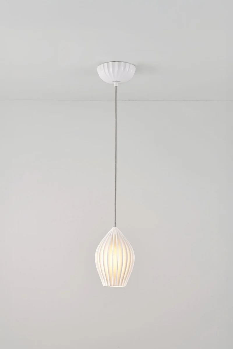 Fin Medium Pendant