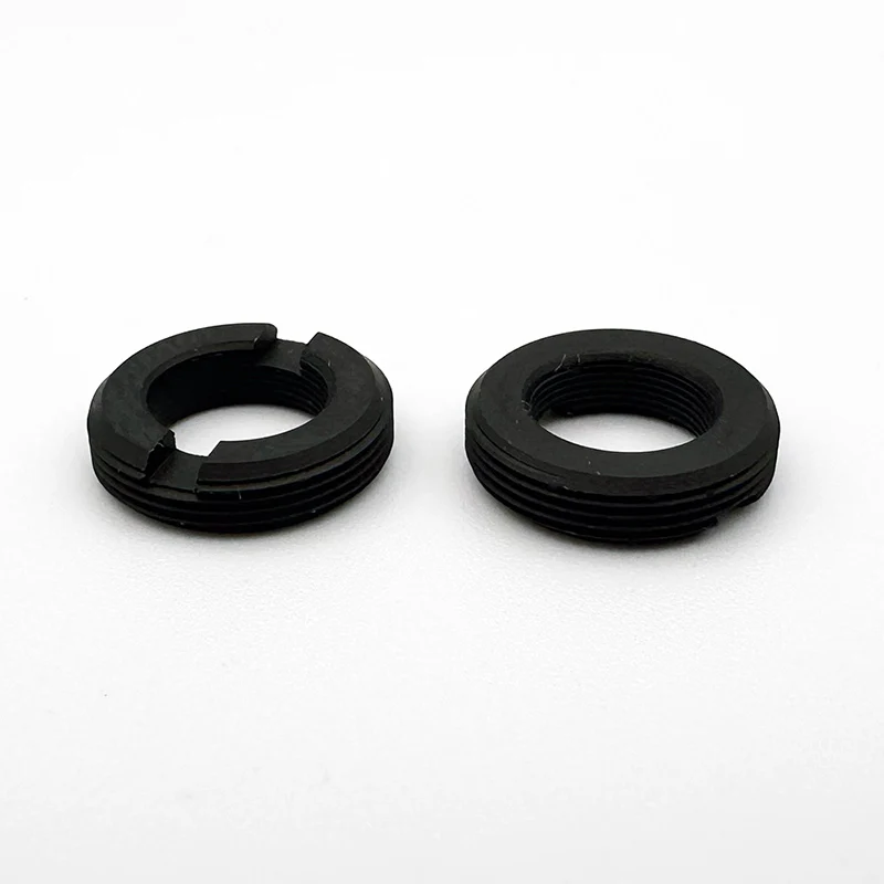 Adapter M7x0,35 auf M12x0,5