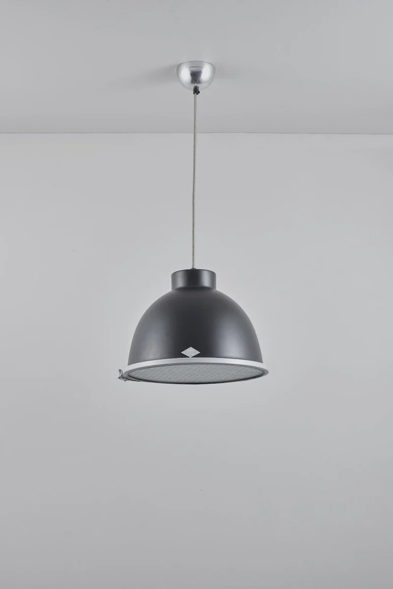 Giant 0 Pendant
