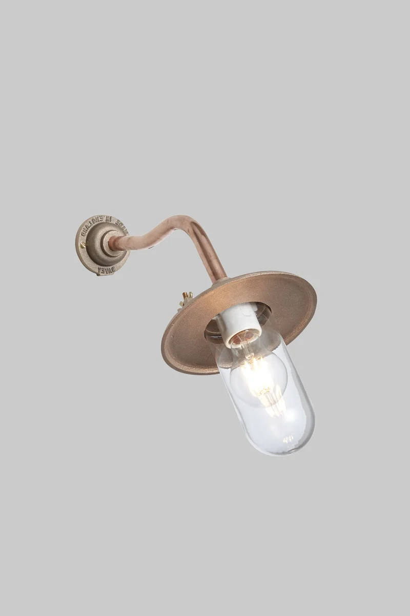 Exterior Bracket Light, Canted, 7685