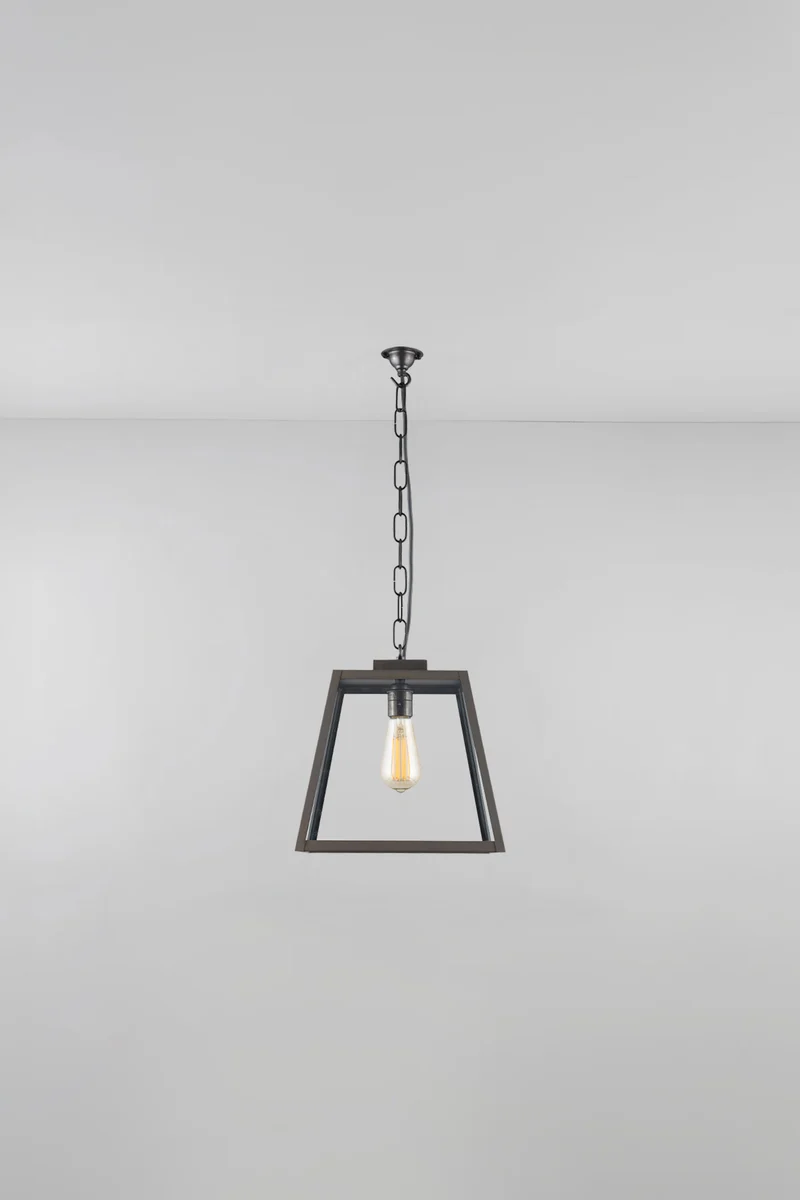 Quad Medium Pendant, Closed Top