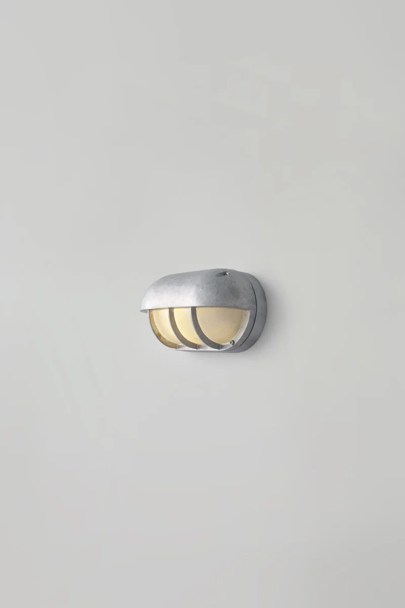 Oval Aluminium Bulkhead 8125