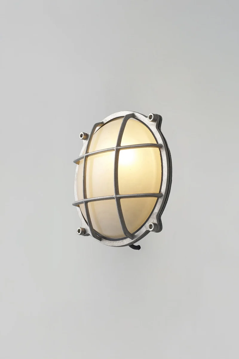 Round Bulkhead Fitting 8111