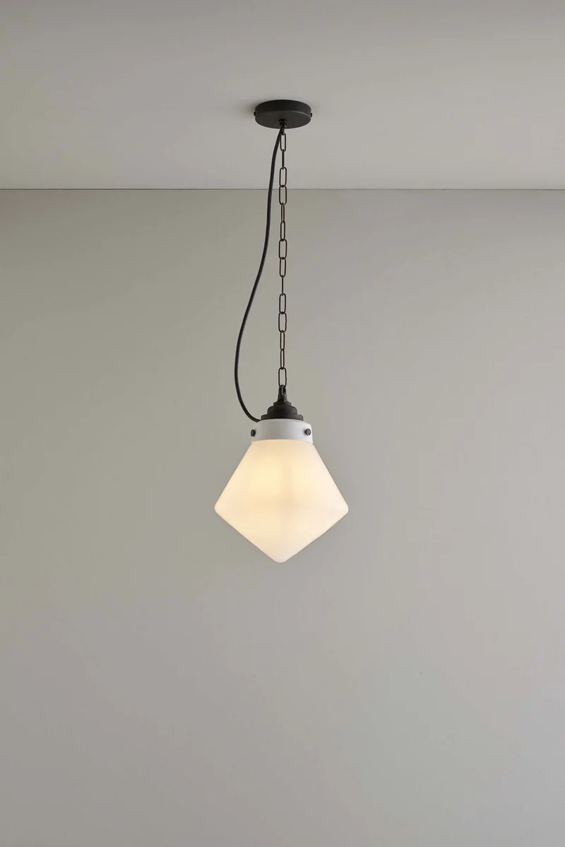 Point Pendant