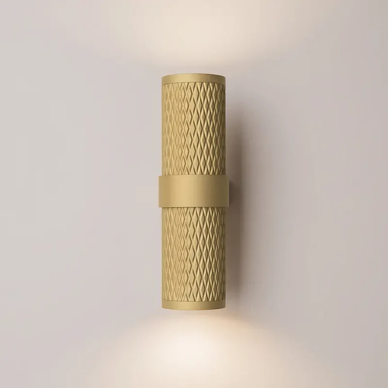 Wandleuchte – Mattgoldenes Aluminium, 2× GU10 Fassung, 10 W Leistung - Focus Design | Maytoni