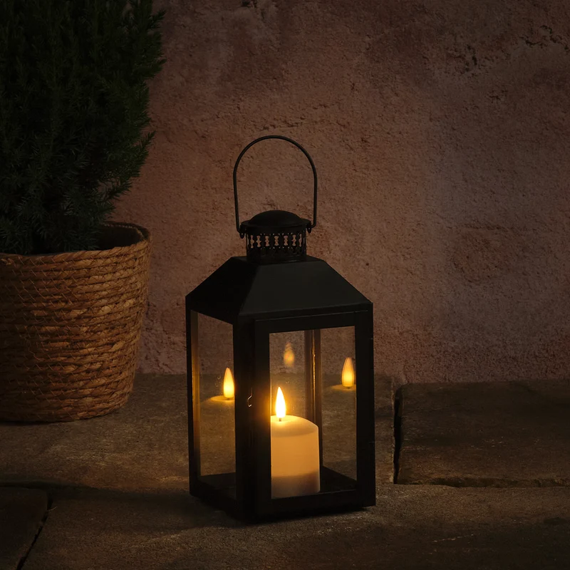 Schwarze "Seaton" Laterne mit TruGlow® LED‑Kerze & Fernbedienung