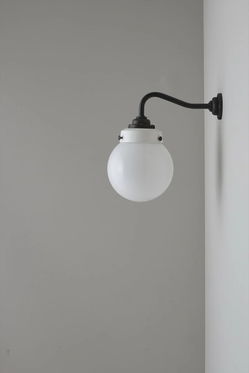 Hampton Wall Light Size 1