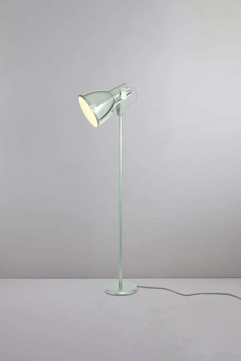 Stirrup 3 Floor Light