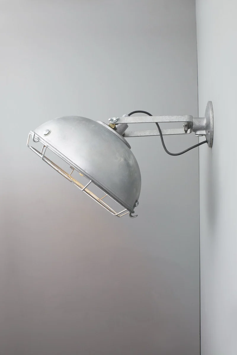 Steel Working Wall Light, IP44