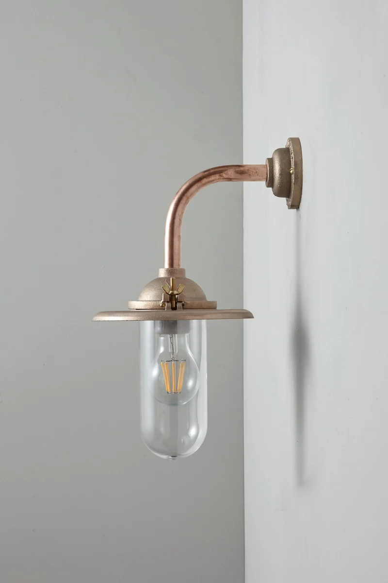 Exterior Bracket Light, 7685