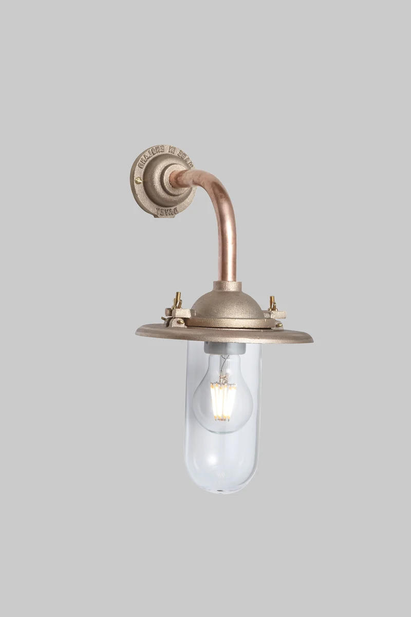 Exterior Bracket Light, 7685