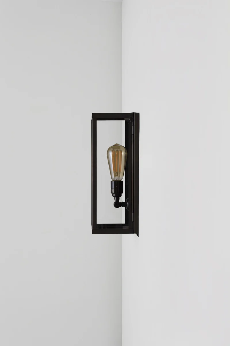 Narrow Box Wall Light 7650 (Internally Glazed)
