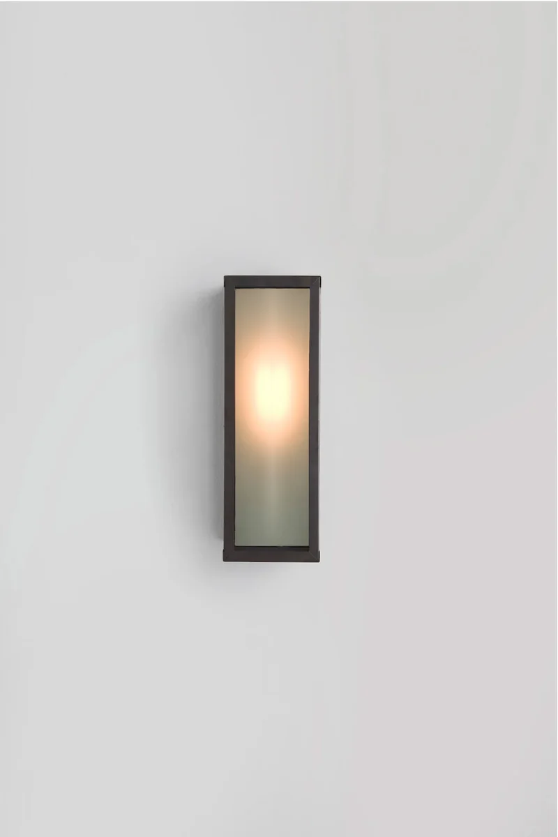 Narrow Box Wall Light 7650 (Internally Glazed)