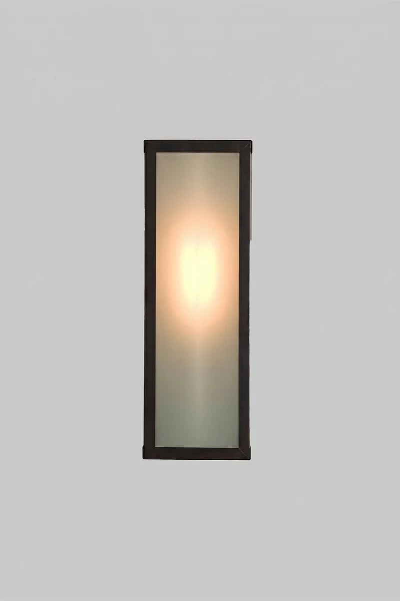 Narrow Box Wall Light 7650 (Internally Glazed)
