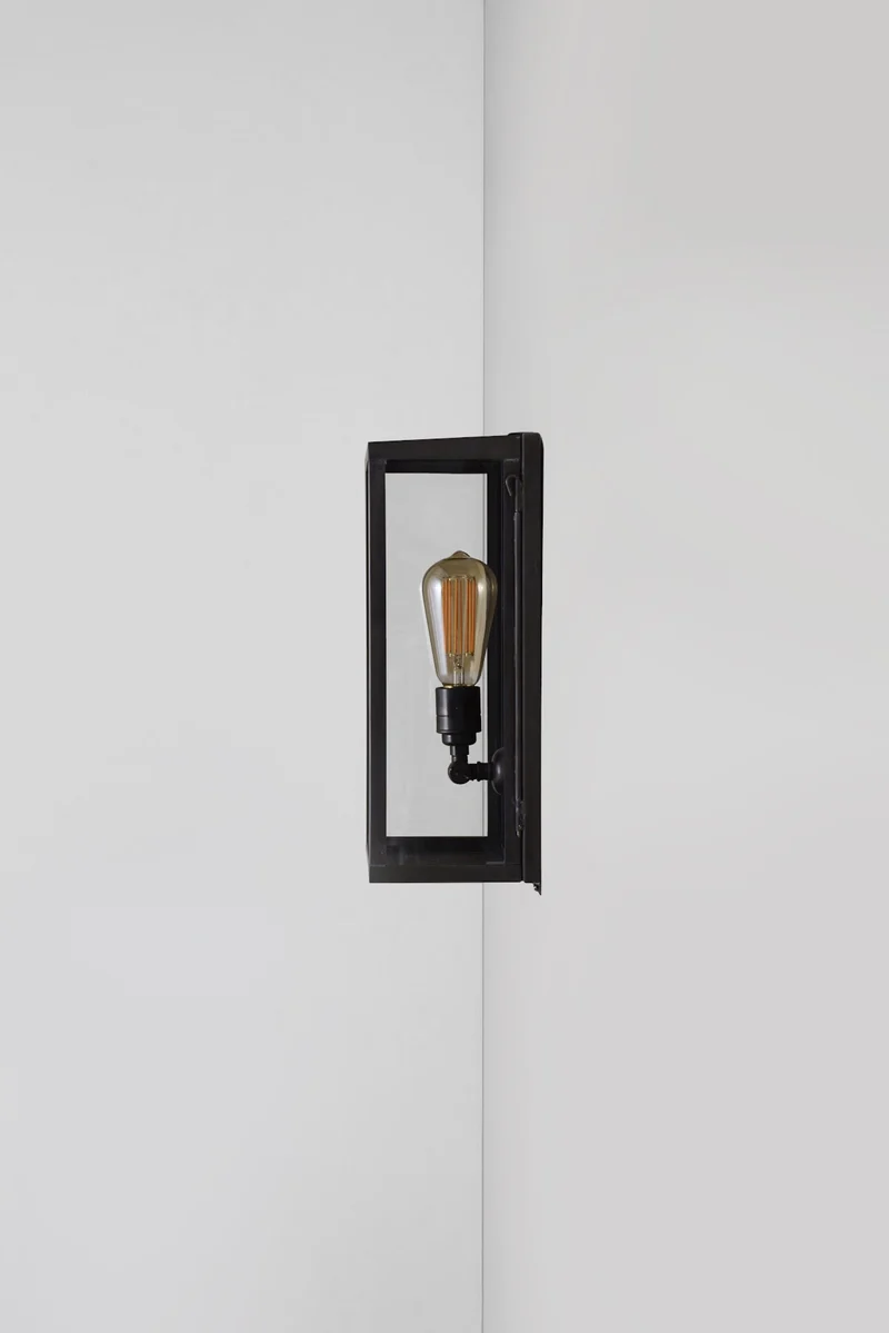 Medium Box Wall Light 7645 (Internally Glazed)