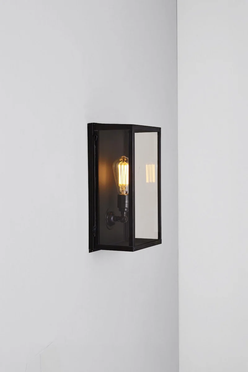 Medium Box Wall Light 7645 (Internally Glazed)