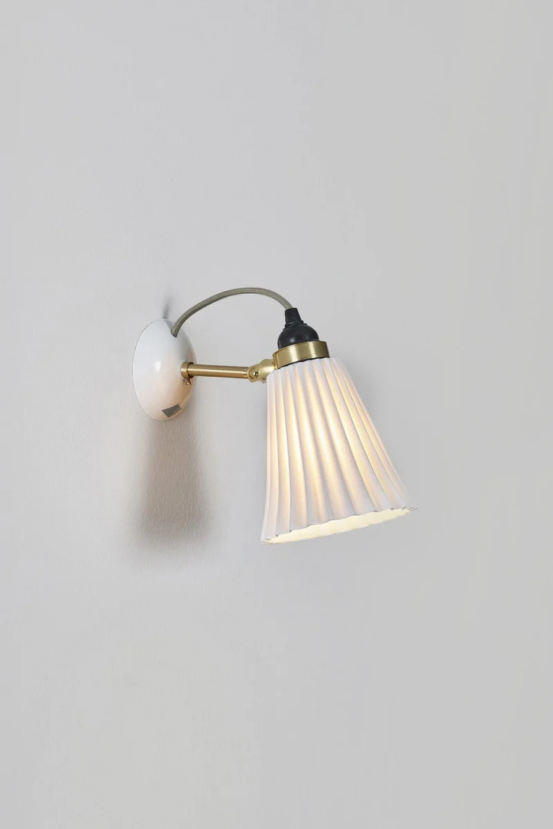Hector Pleat Medium Wall Light, Brass