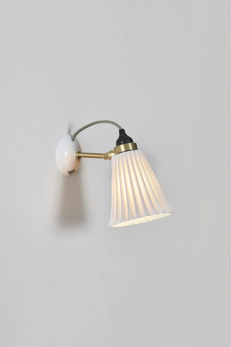 Hector Pleat Medium Wall Light, Brass