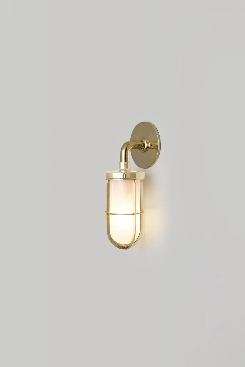 Weatherproof Ship's Well Glass Light 7207