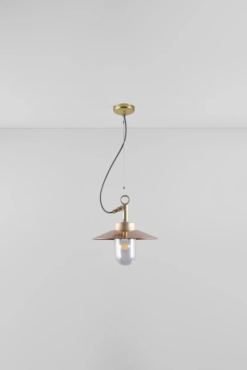 Well Glass Pendant With Visor 7680 IP44