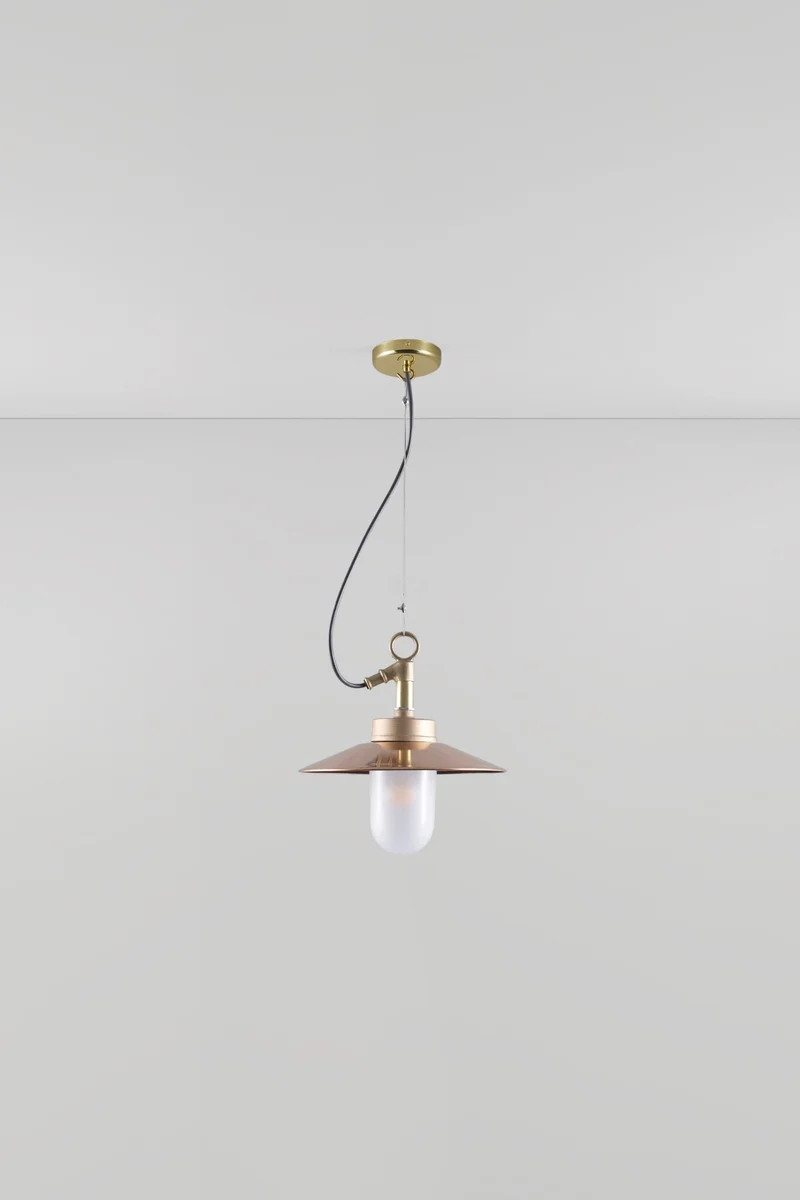 Well Glass Pendant With Visor 7680 IP44
