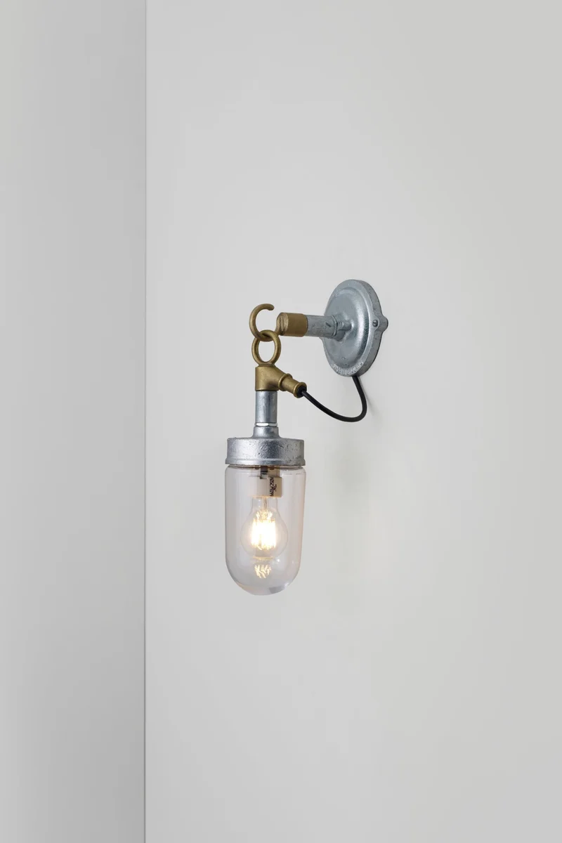 Well Glass Wall Light 7679