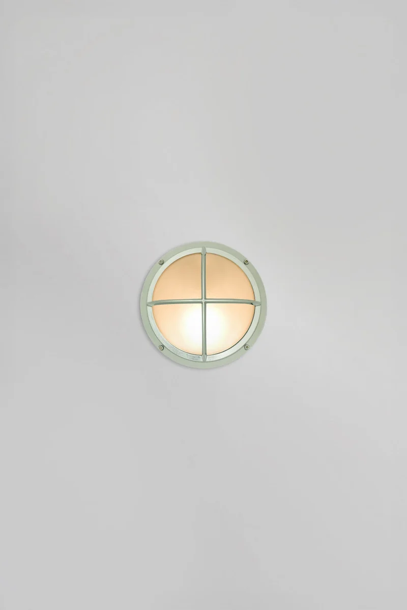 Brass Bulkhead with Cross Guard 7226