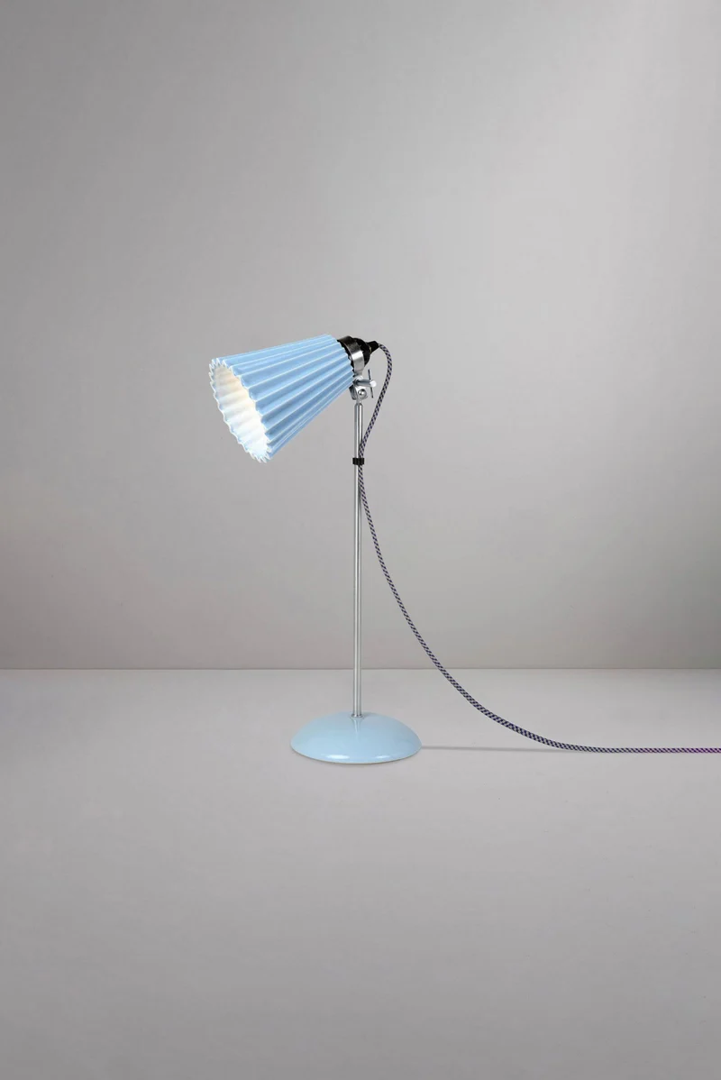 Hector Pleat Medium Table Light