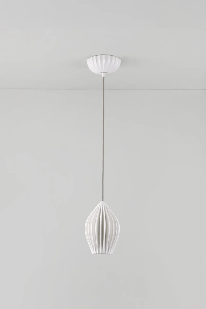 Fin Medium Pendant