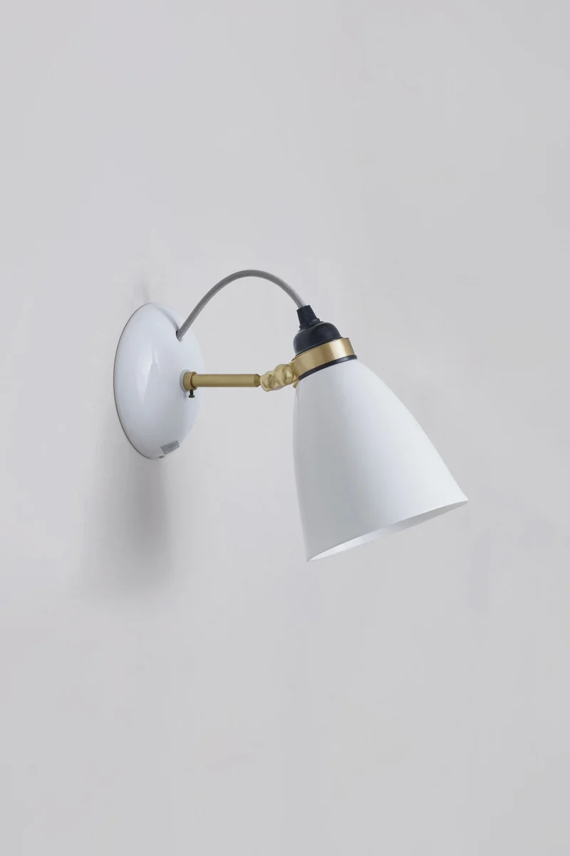 Hector 30 Wall Light