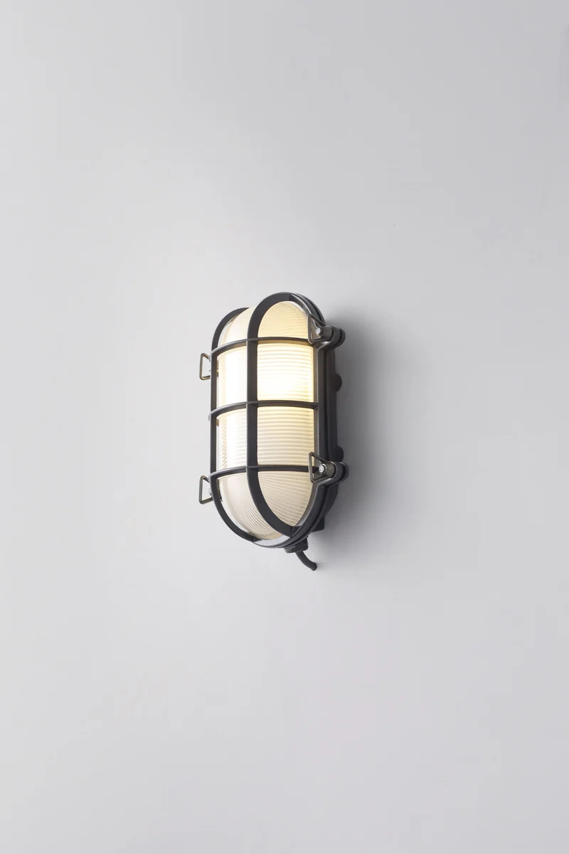 Oval Brass Bulkhead 7035