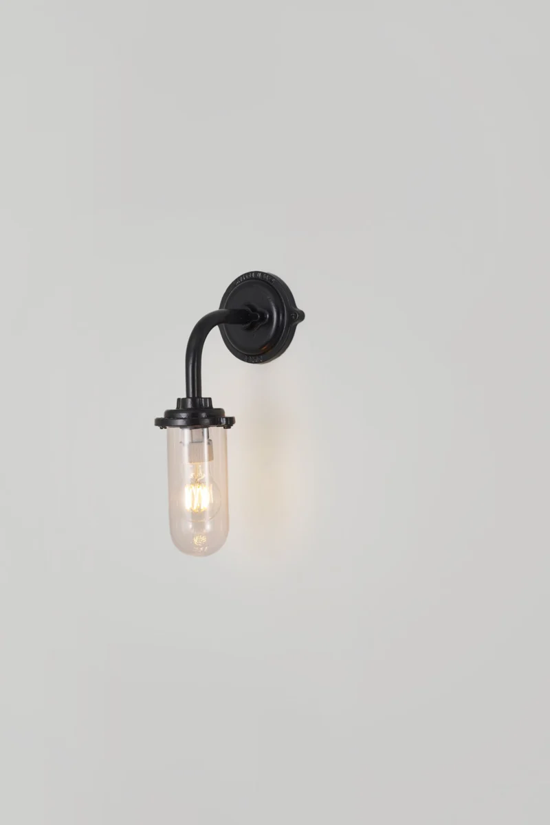Bracket Light, 60W, 7672