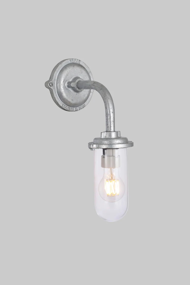 Bracket Light, 60W, 7672