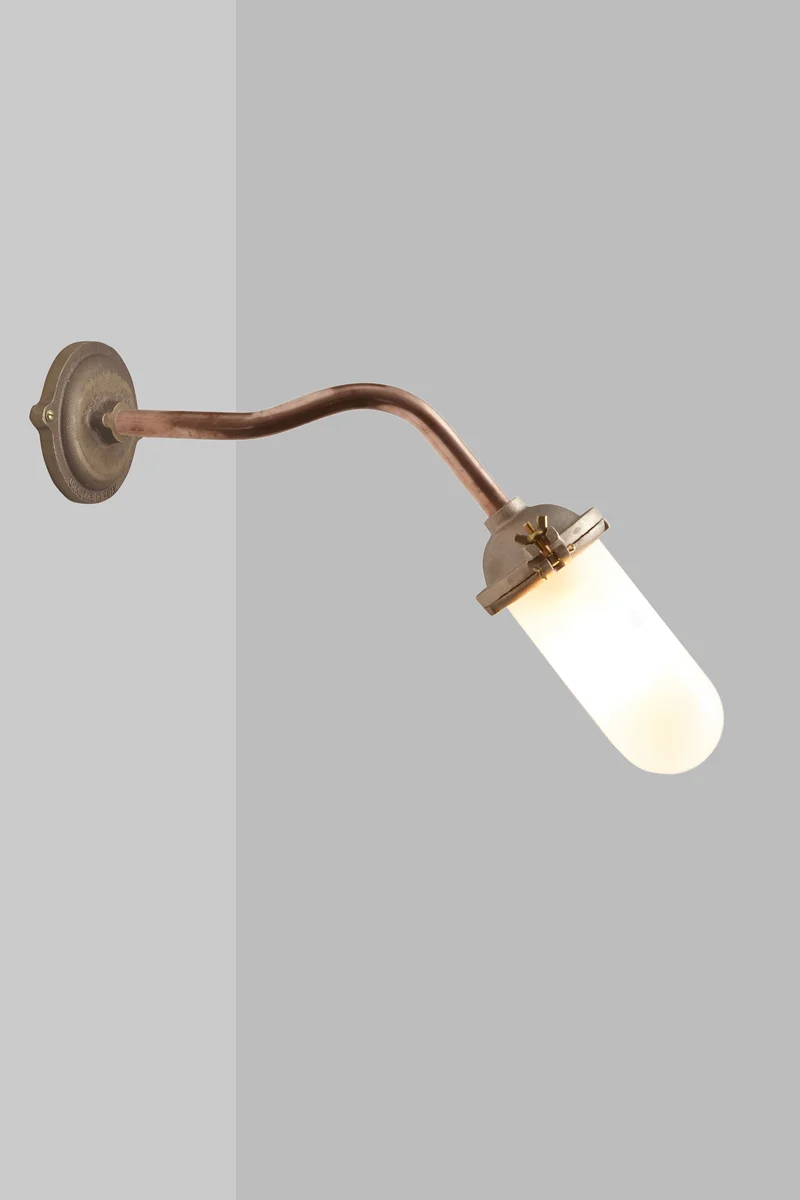 Exterior Bracket Light, Canted, 7684