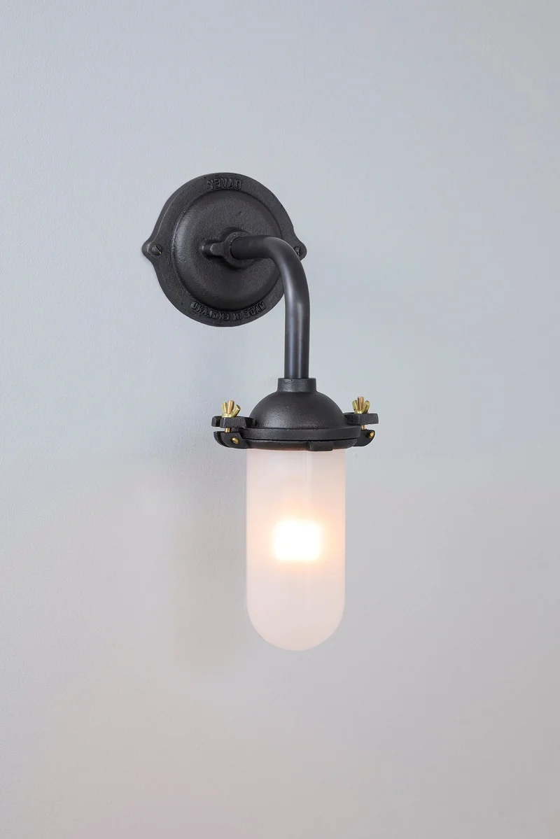 Exterior Bracket Light, 7684