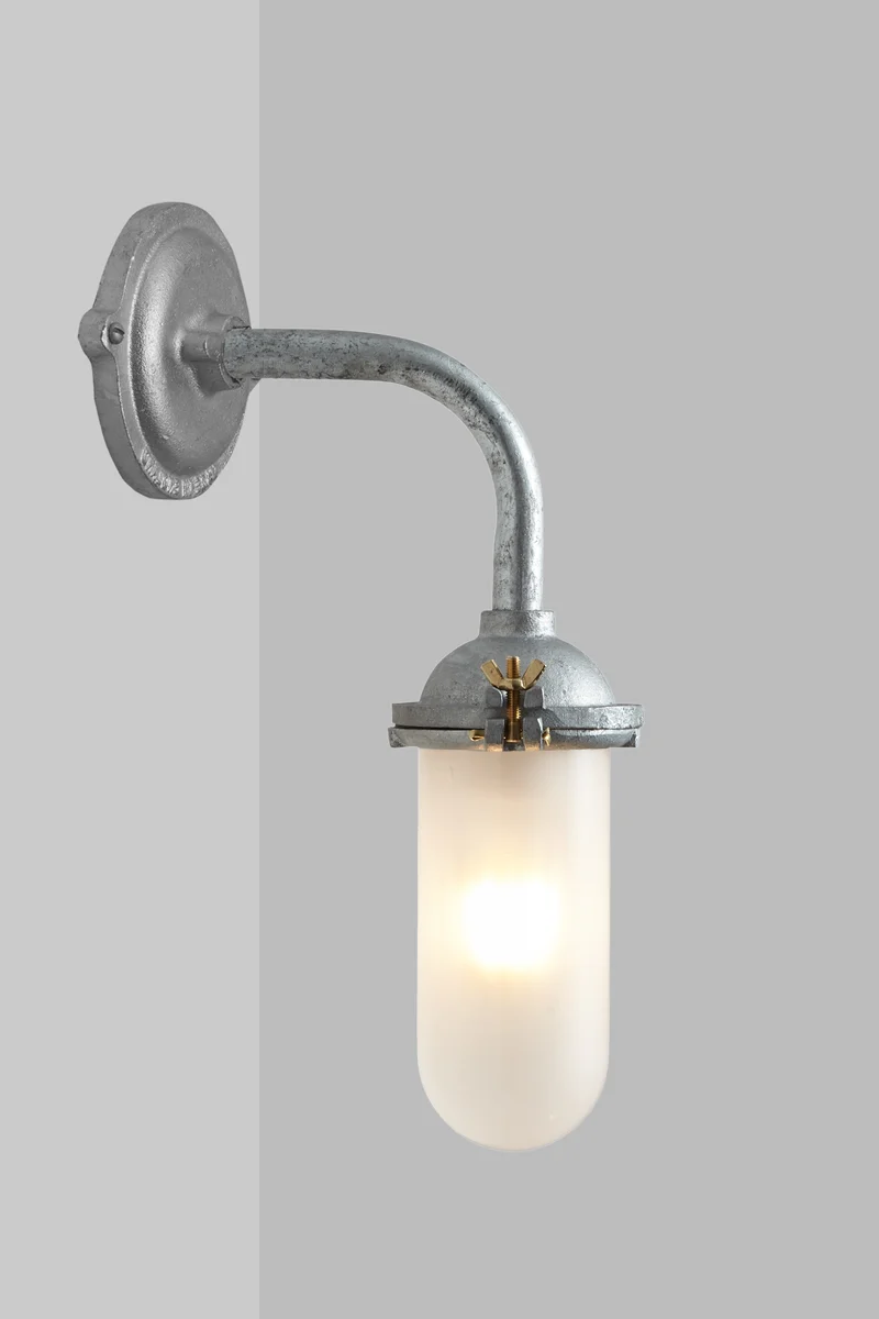 Exterior Bracket Light, 7684