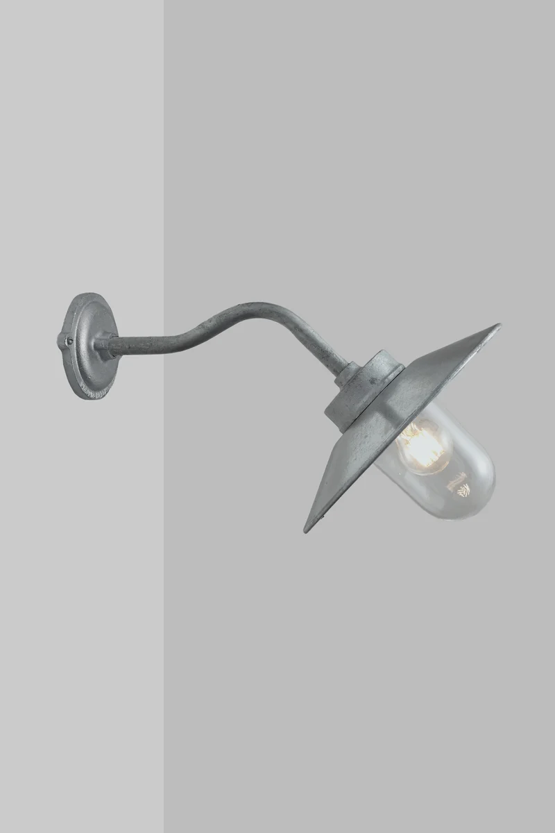 Exterior Bracket Light, Canted, 7680