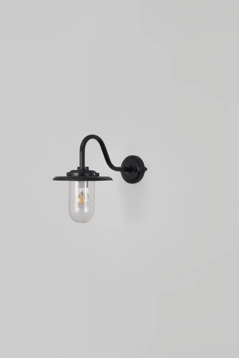 Exterior Bracket Light, 100W, 7677