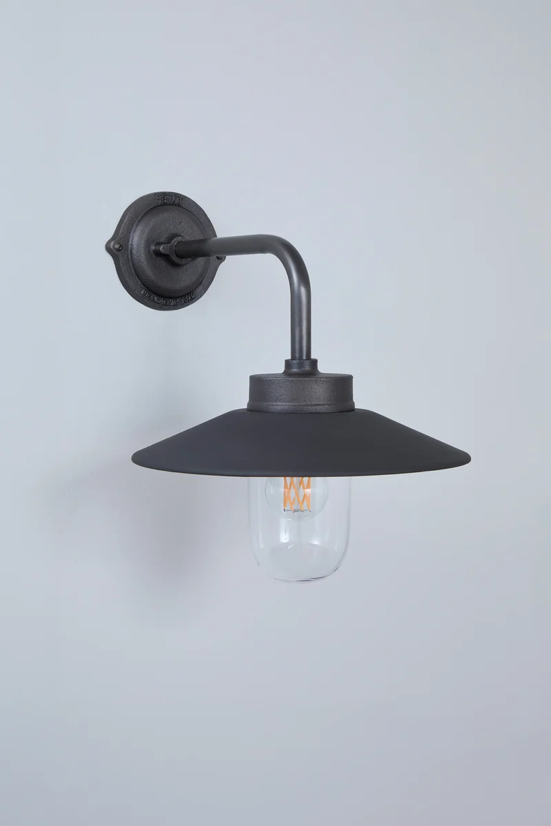 Exterior Bracket Light, 7680