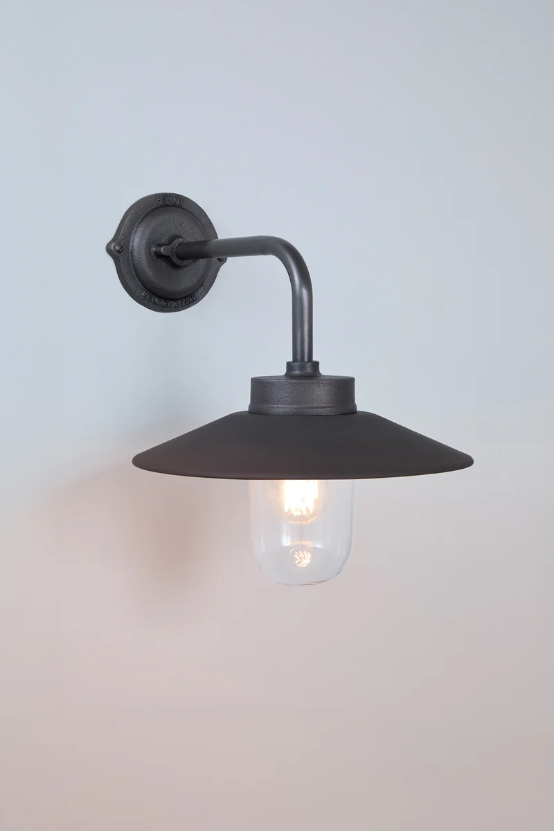 Exterior Bracket Light, 7680