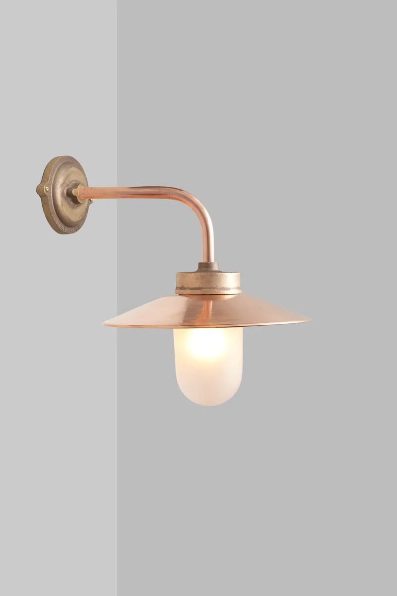 Exterior Bracket Light, 7680
