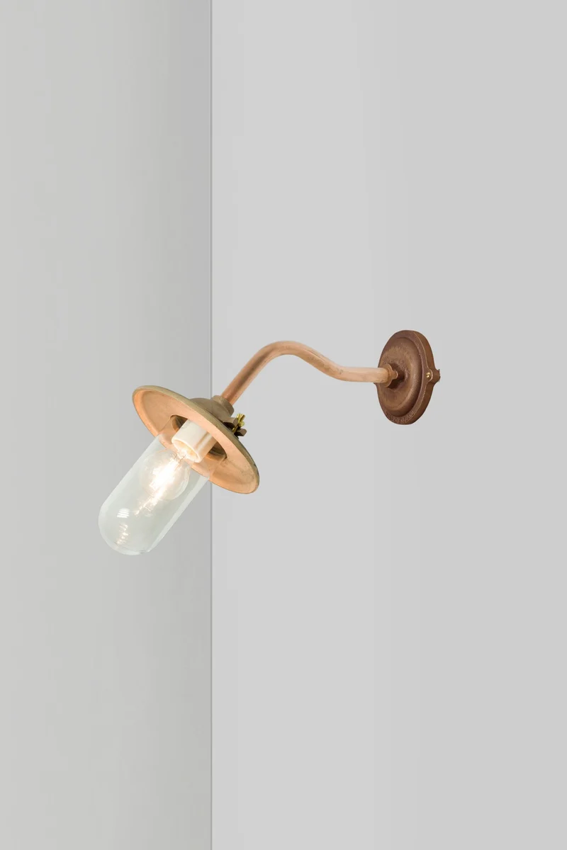 Exterior Bracket Light, Canted, 7685