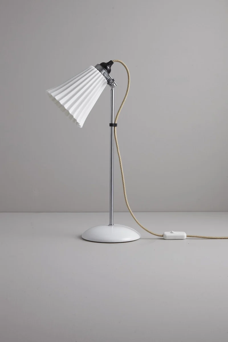 Hector Pleat Medium Table Light
