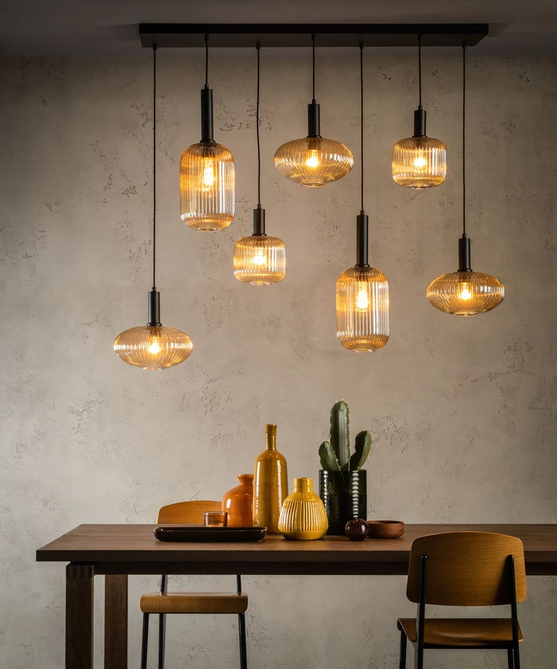 Pendelleuchte Maloto 7-flammig Retro mit Glasschirm