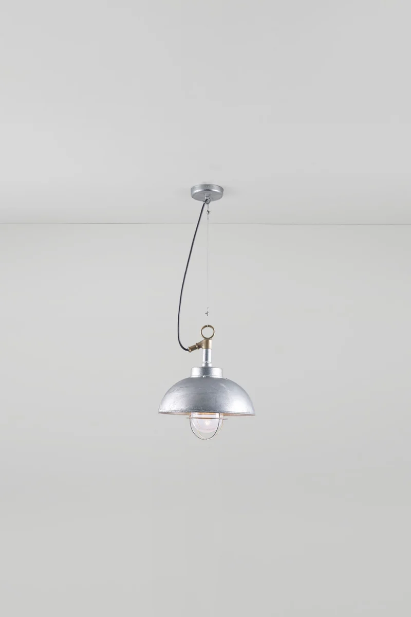 Shipyard Pendant
